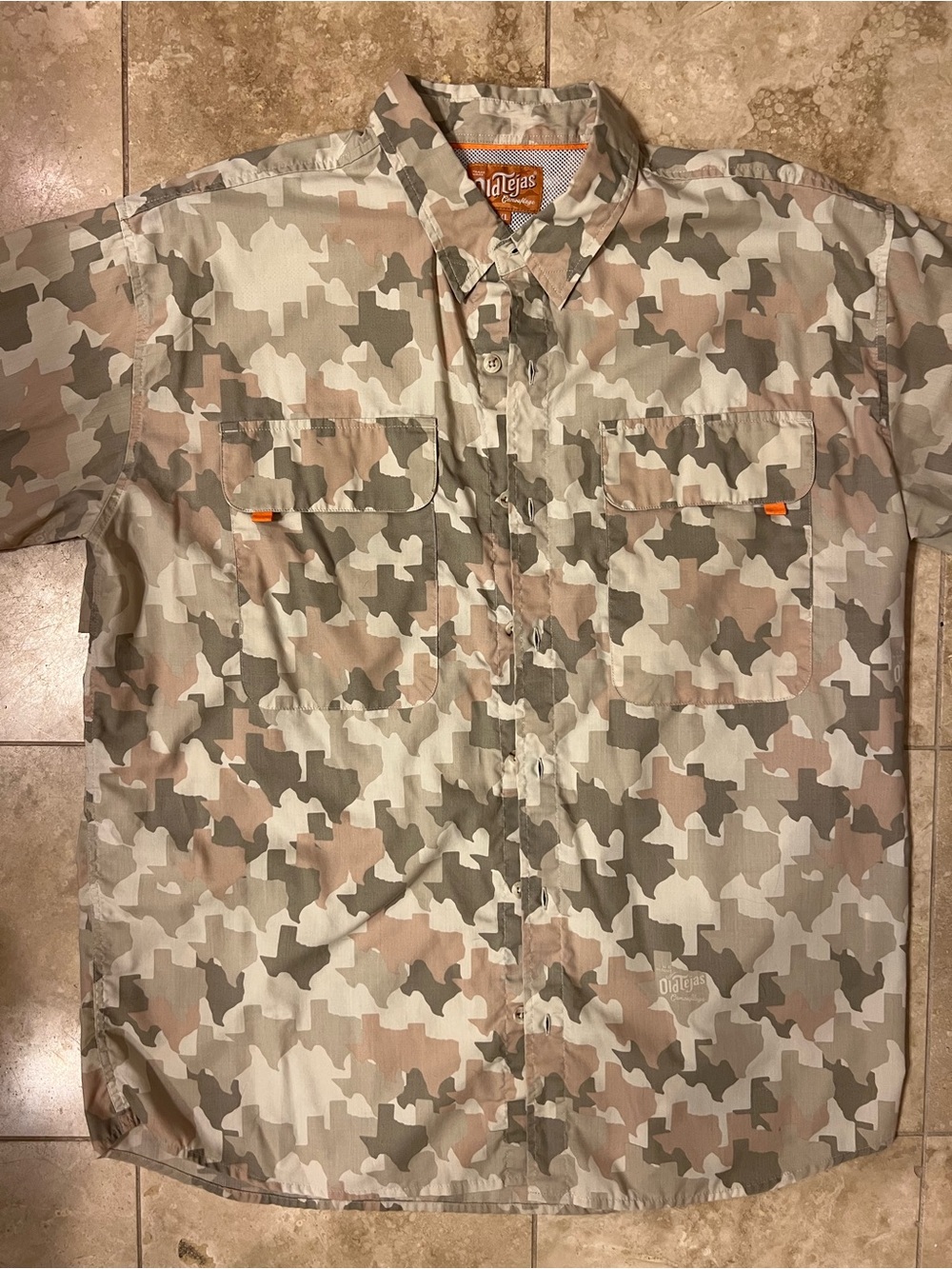 Men's Desert Camo Button-Down Shirt - Beige/Olive